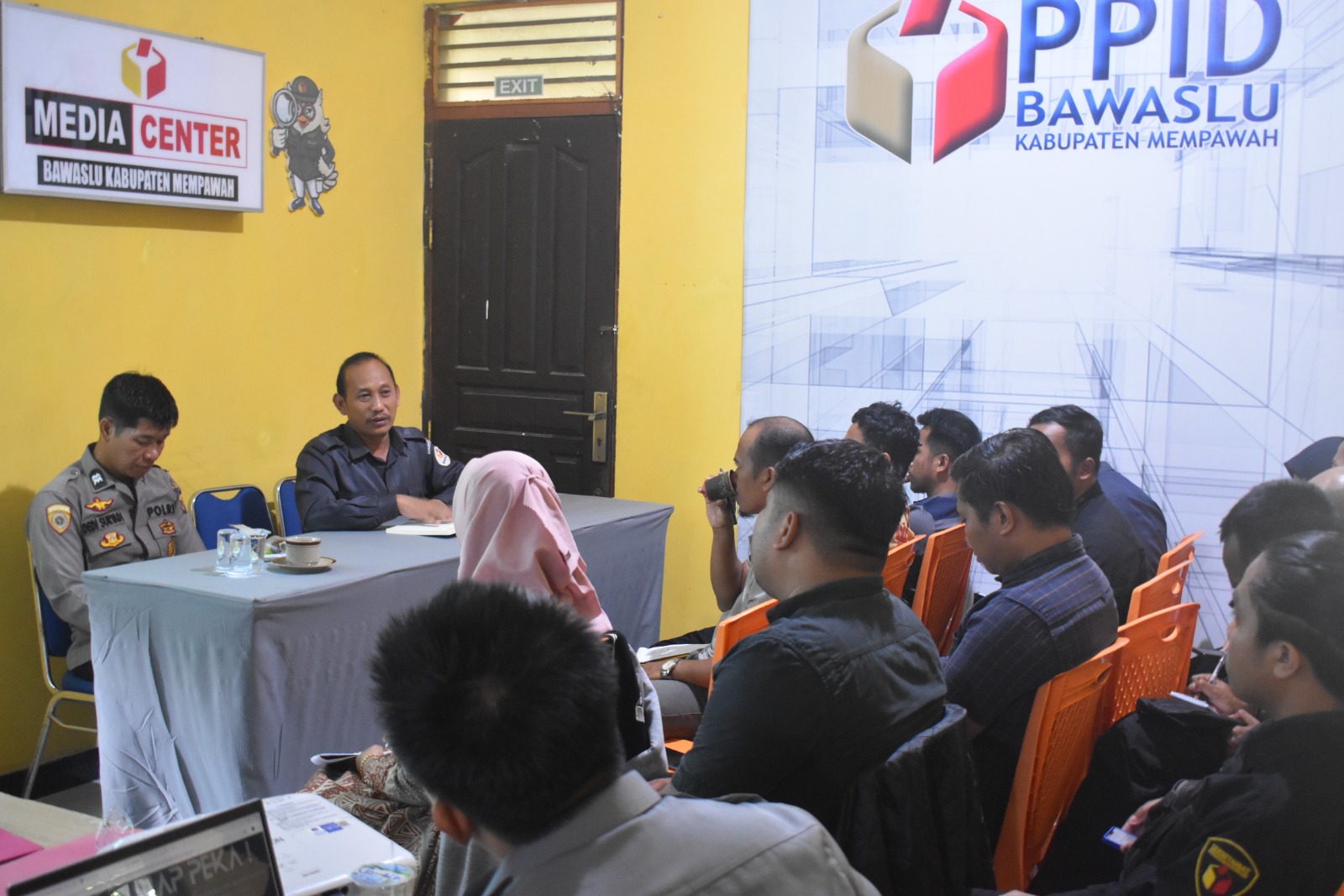 rapat kooordinasi seluruh komisiomer panwaslu kecamatan