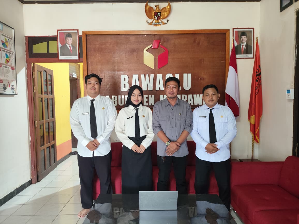Ketua Bawaslu dan CPNS 