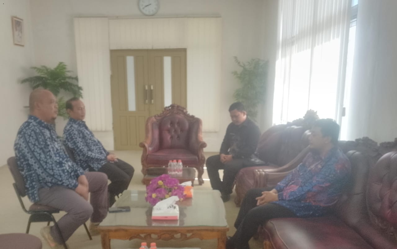 koordinasi ke di  Dinas Pendidikan, Pemuda, Olahraga, dan Pariwisata (Disdikporapar) Kabupaten Mempawah
