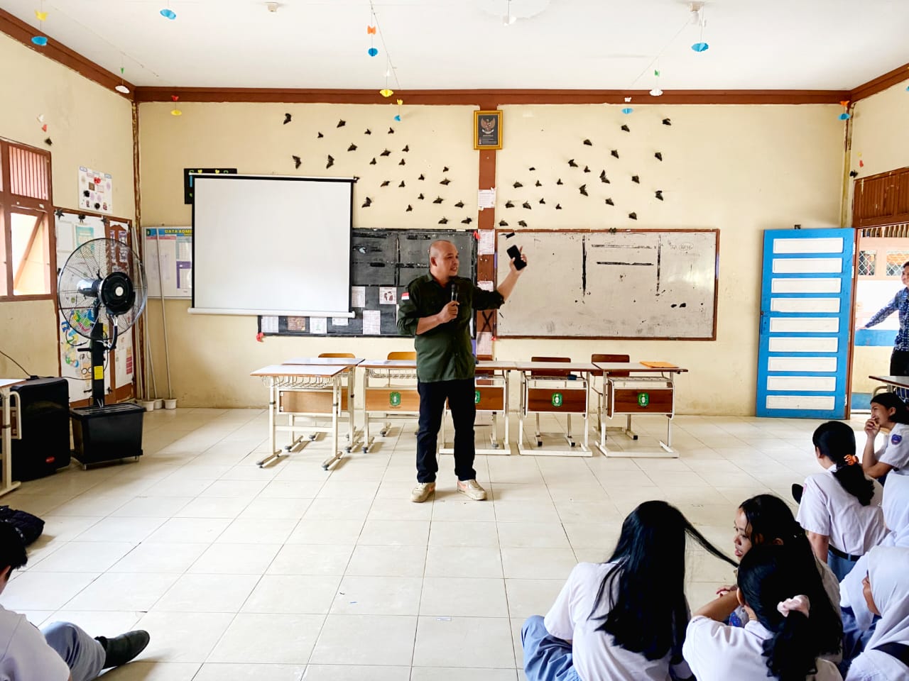 sosialisasi pendidikan Politik di SMAN 1 Toho.