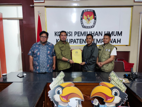 penyerahan (LADK) Laporan Awal Dana Kampanye