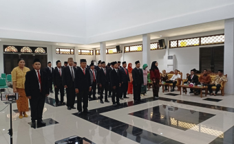 Bawaslu Mempawah Lantik 27 Orang Anggota Panwaslu Kecamatan se-Kabupaten Mempawah